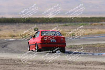 media/Oct-04-2025-OnGrid (Sat) [[44bd565ffa]]/Purple Group/Grapevine/